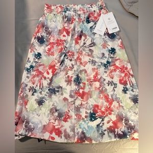 Athleta Savannah Skirt. Beautiful flower pattern. Small petite. New, with tags.